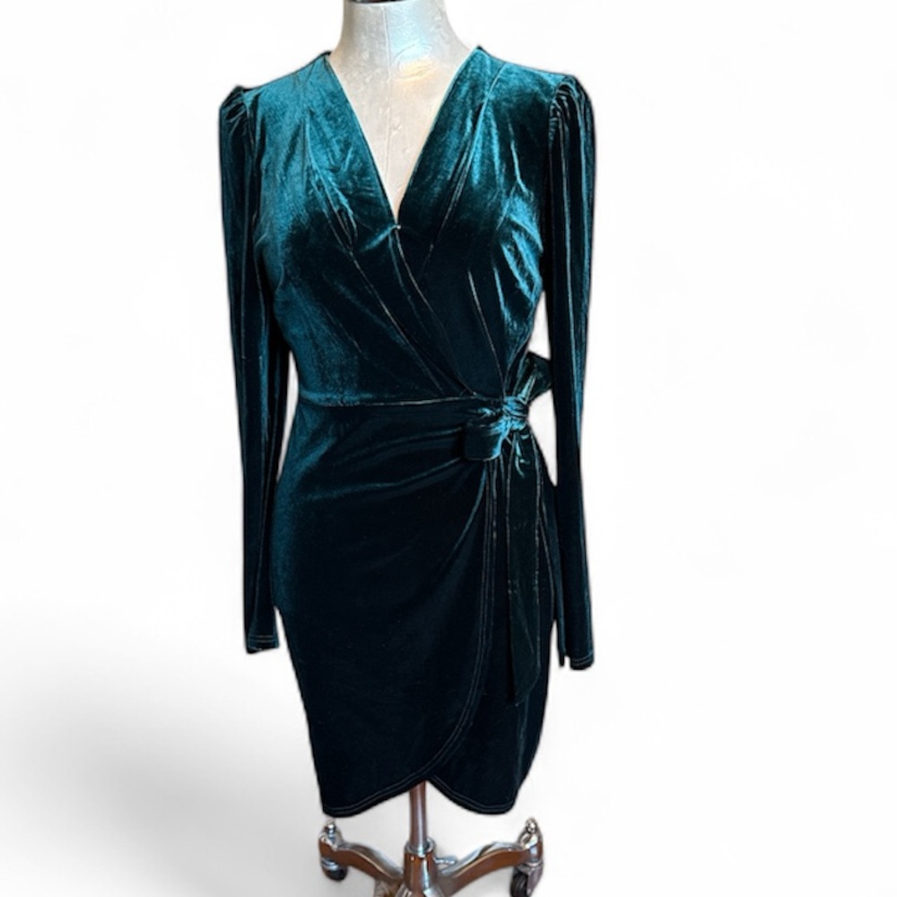 August Sky Small Forest Green Velvet Faux Wrap Mini Dress Long Sleeve Cocktail